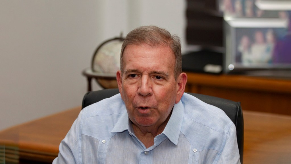 Tribunal venezolano ordena la captura del excandidato opositor Edmundo&nbsp;González
