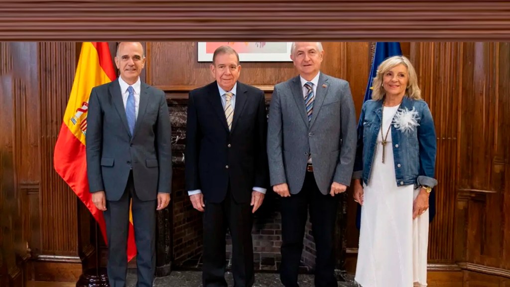 Edmundo González Urrutia, un invitado incómodo en la corte de&nbsp;Madrid