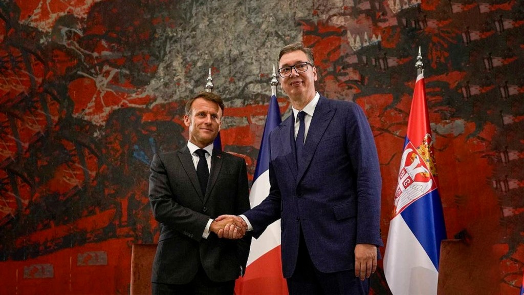 El acuerdo entre Serbia y Francia para adquirir un avión de guerra desacredita la afirmación anterior de Vucic sobre una revolución de&nbsp;colores
