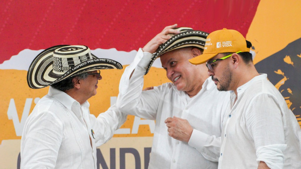 Tierra bajo sangre: El ‘peligro’ de la reforma que Petro quiere reflotar en&nbsp;Colombia