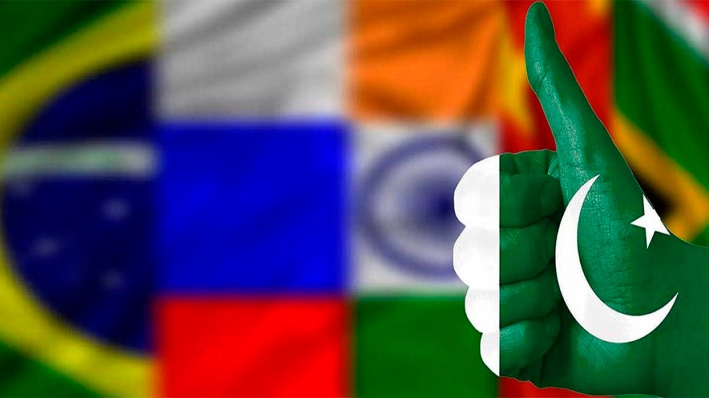 Pakistán debe solucionar algunos de sus problemas con India antes de asociarse formalmente con los&nbsp;BRICS