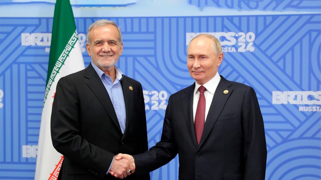 Pezeshkian cree que Rusia e Irán «superarán todas las sanciones» de&nbsp;EE.UU.