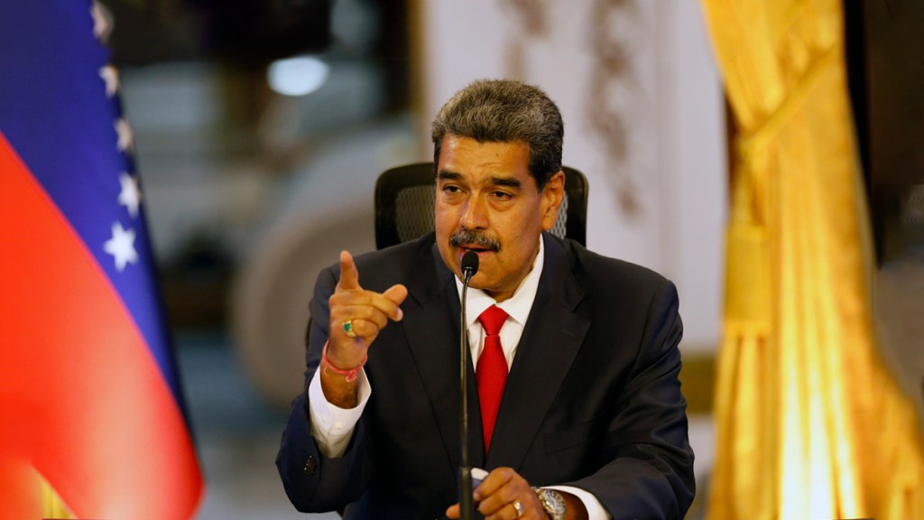 Maduro: «Al imperio y a la derecha fascista se les agotó el manual de las&nbsp;conspiraciones»