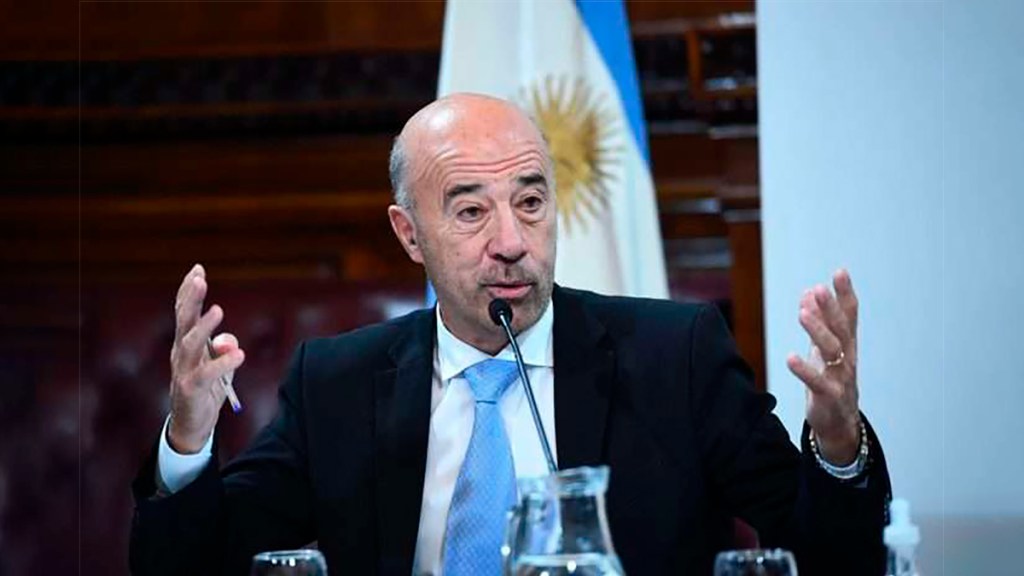 Exembajador argentino en Venezuela acusa a Bullrich de desviar la atención en caso del&nbsp;gendarme