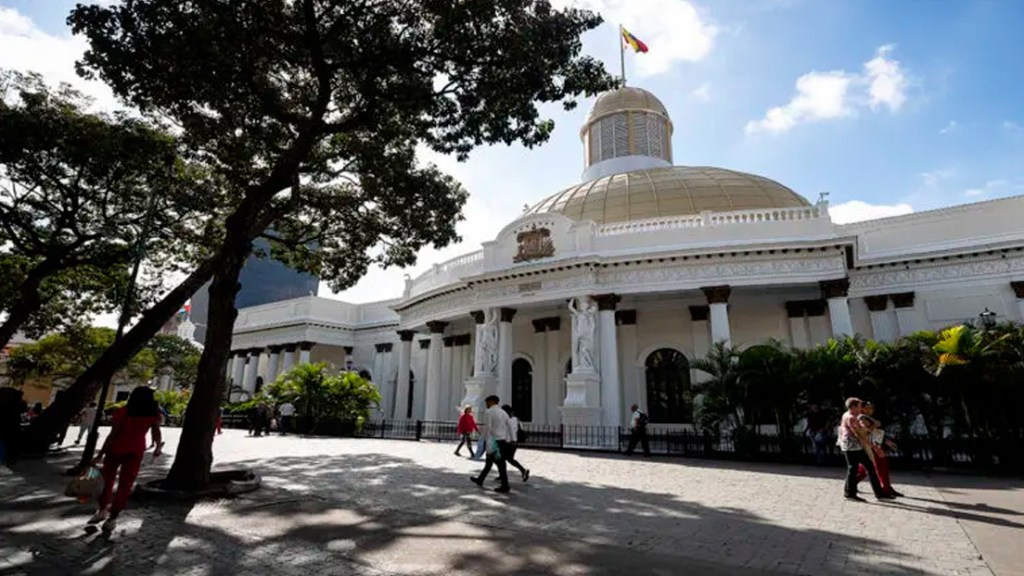 AN de Venezuela convoca a partidos políticos para cronograma electoral del&nbsp;2025