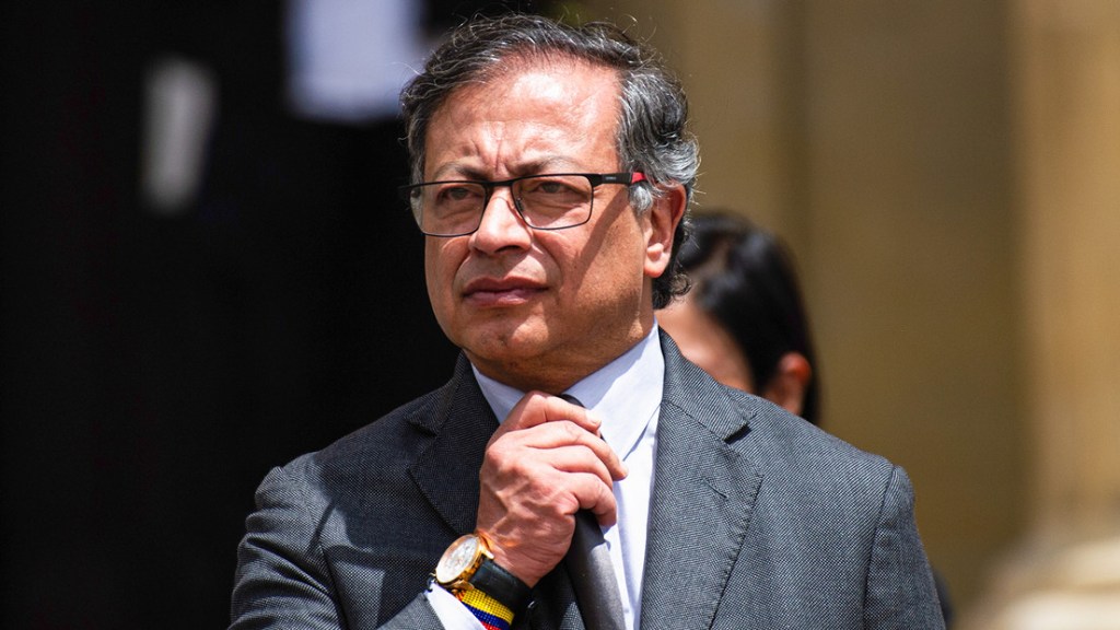 ¿De la ‘paz total’ a la ‘guerra total’? La violencia que desmorona el plan de&nbsp;Petro