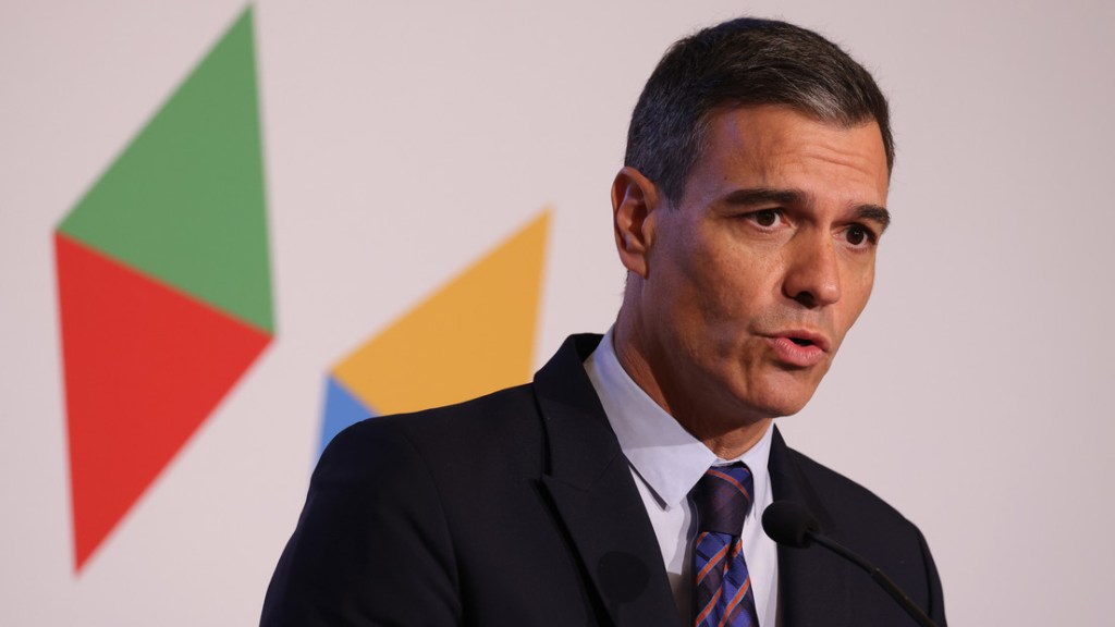 Sánchez alerta de la «internacional reaccionaria» liderada por Elon&nbsp;Musk