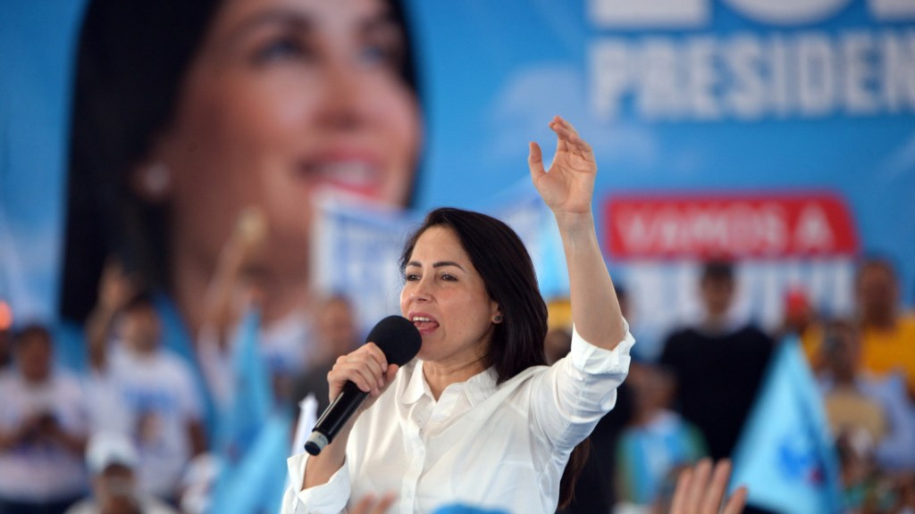 Luisa González se anota un apoyo clave en&nbsp;Ecuador