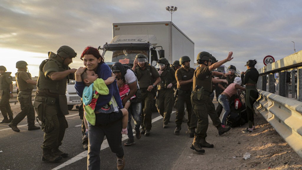 Un país suramericano se aproxima a un «máximo histórico» de&nbsp;emigración