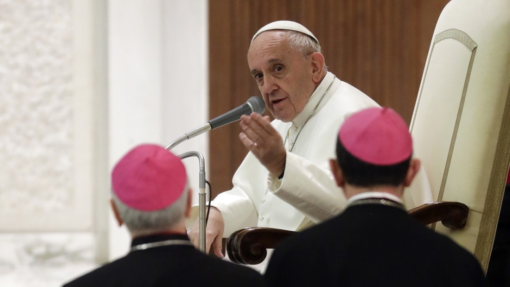 El papa Francisco podría renunciar, dice un&nbsp;cardenal