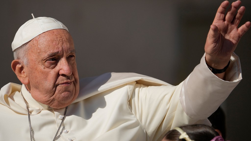 El papa Francisco tiene un «cuadro clínico&nbsp;complejo»
