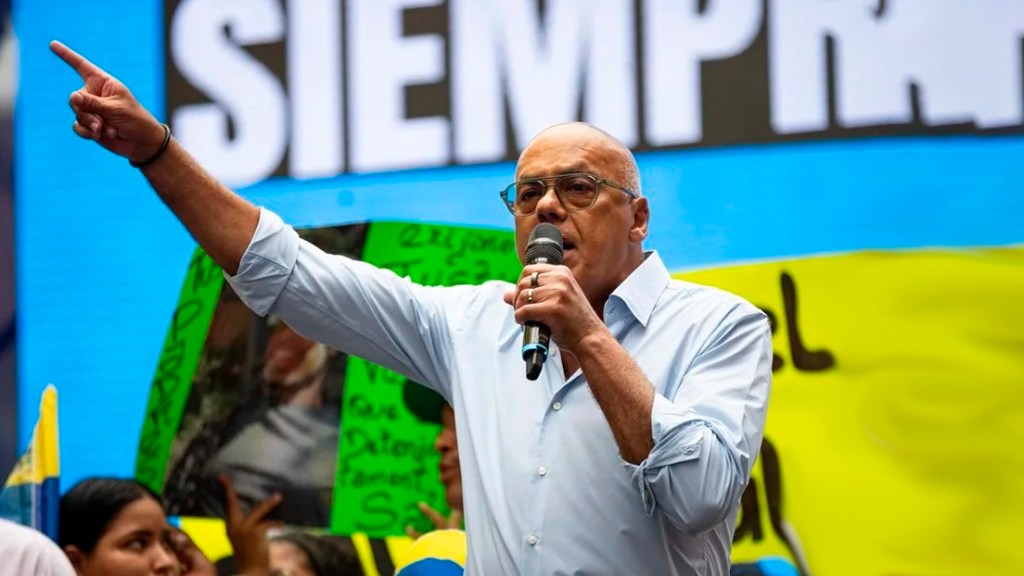 Jorge Rodríguez denuncia que el Departamento de Estado de EEUU «está bloqueando» los vuelos de&nbsp;repatriación