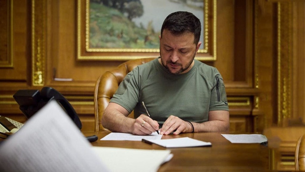 La ilegitimidad de Zelensky podría no impedirle firmar cualquier documento de&nbsp;paz
