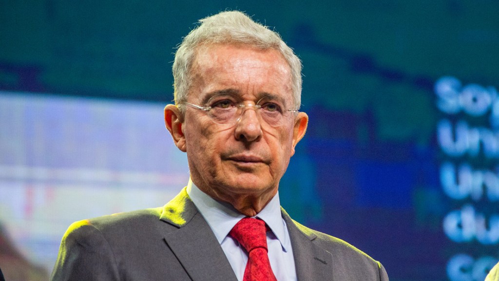Día decisivo: Justicia colombiana emitirá histórico fallo en el caso contra Álvaro&nbsp;Uribe
