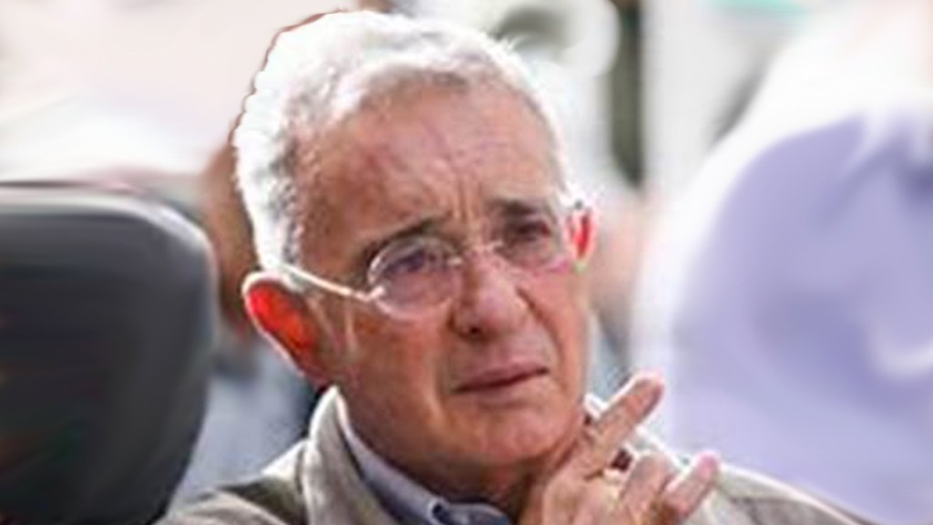 Don Alvarito. Hombre con&nbsp;Don