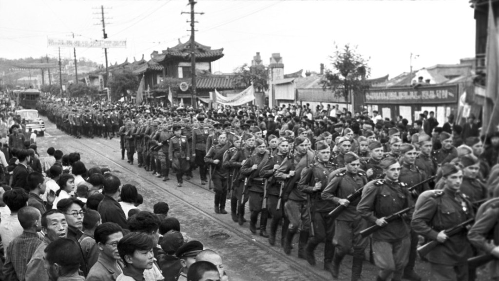La RPDC celebra el Día de la Liberación Nacional y recuerda la hazaña de los soldados&nbsp;soviéticos