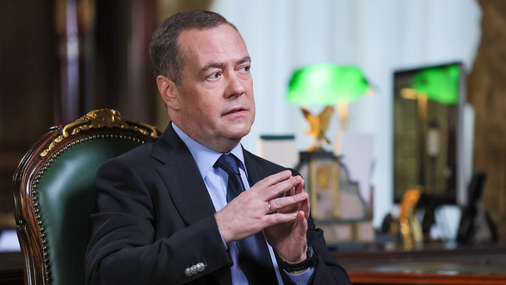 Medvédev: Trump entró en una realidad alternativa donde Kiev&nbsp;gana