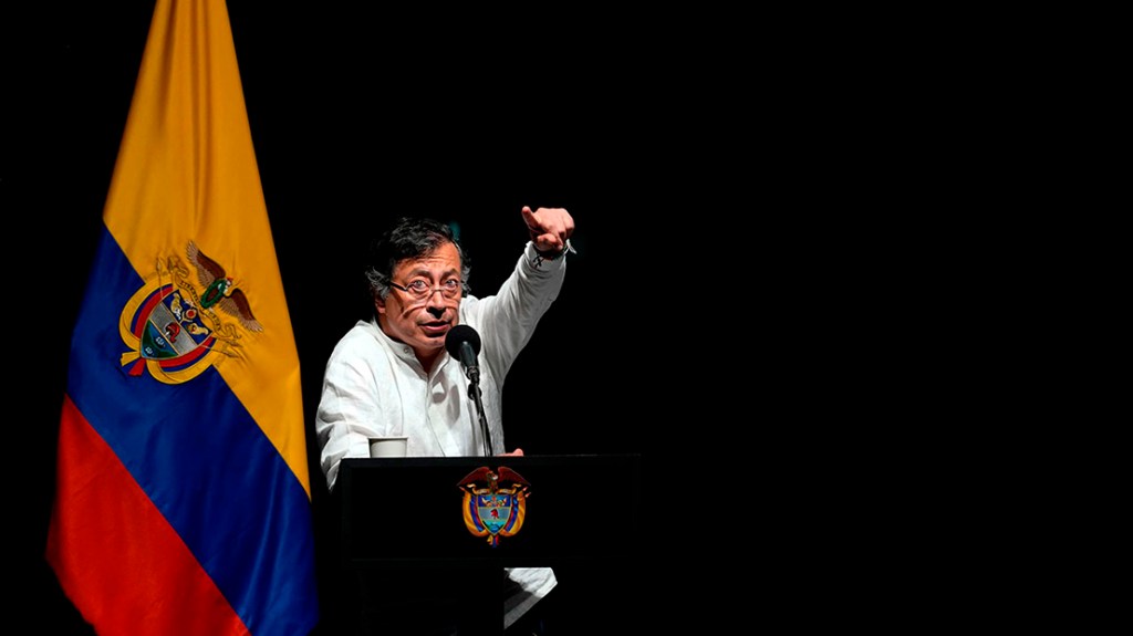 En $100 billones han ‘estafado’ a la educación pública en las últimas décadas: presidente Gustavo&nbsp;Petro