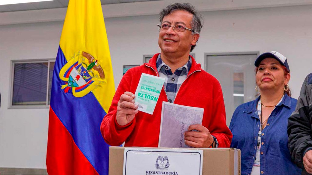 Presidente Petro denuncia «desastre de la registraduría» en la Consulta de este&nbsp;domingo