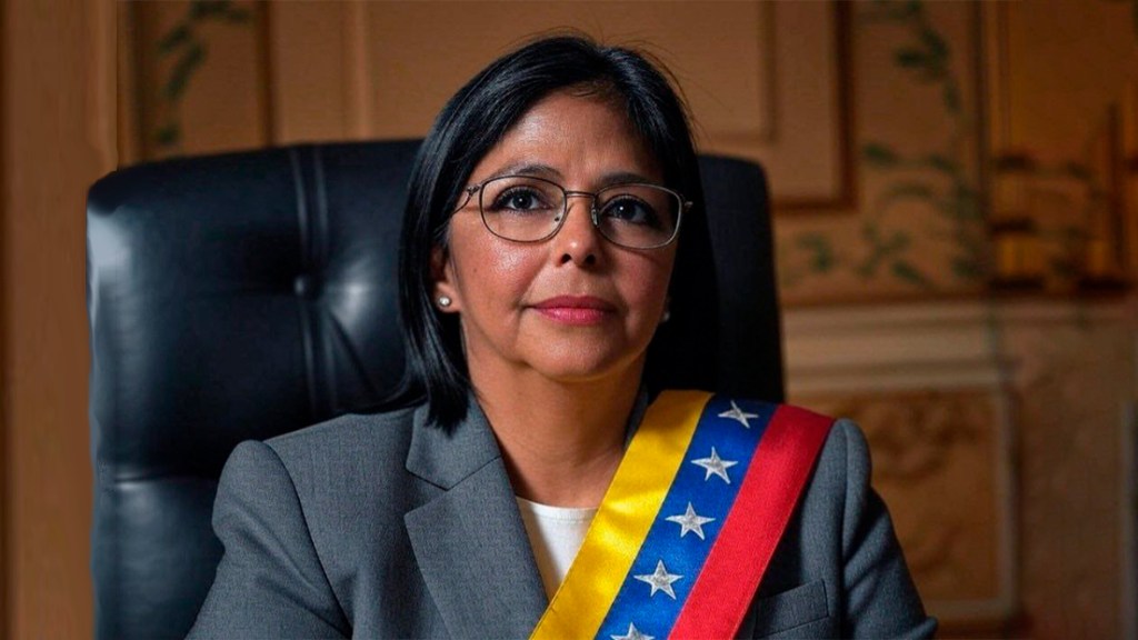 Fuerzas armadas de Venezuela reconocen a Delcy Rodríguez como presidenta tras secuestro de&nbsp;Maduro