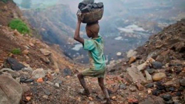 Esclavos modernos: ¡nos quieren llevar hacia el siglo&nbsp;XIX!