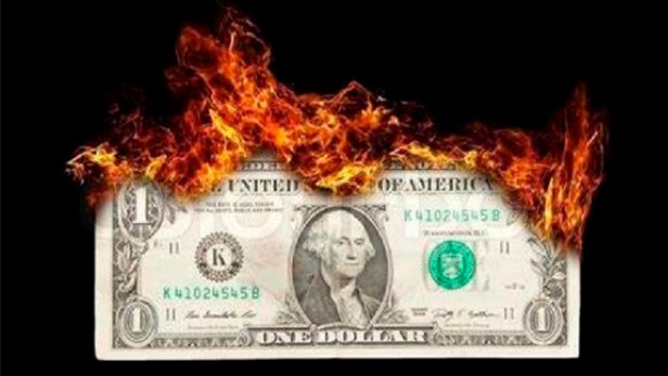 Ecuador y la dolarización en cuidados&nbsp;intensivos