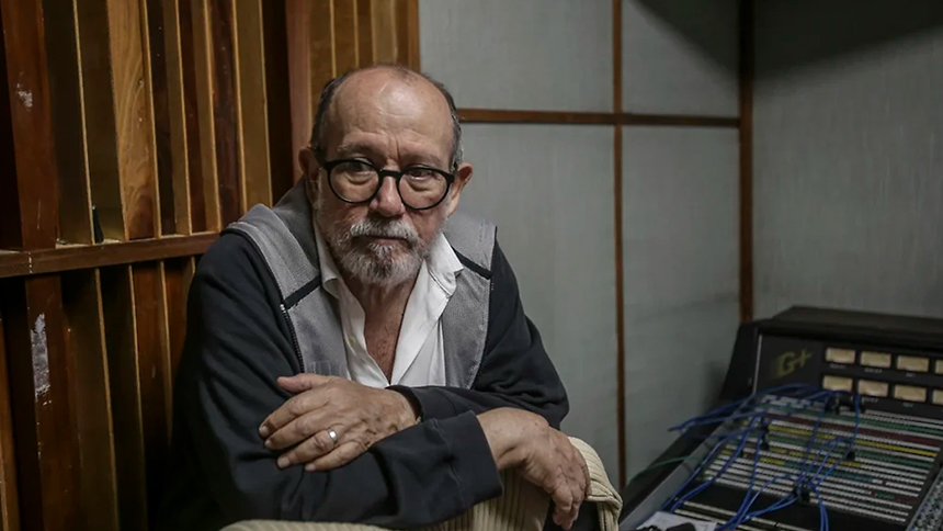 Silvio Rodríguez dice estar dispuesto a tomar el&nbsp;fusil