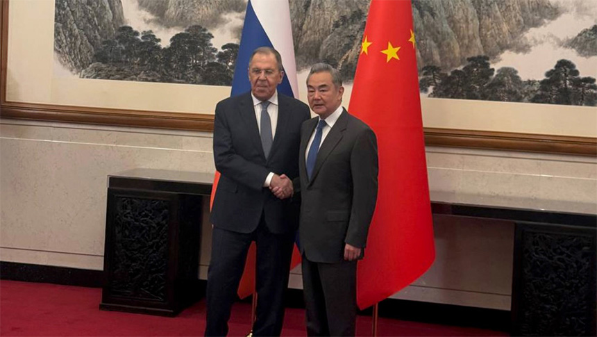 Lavrov y Wang Yi se reúnen en&nbsp;China