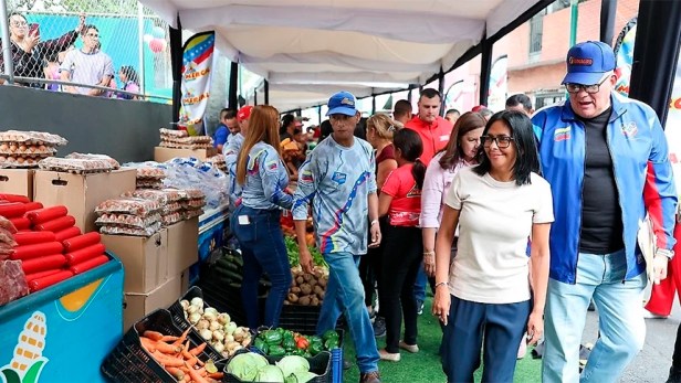 Delcy Rodríguez invitó a todos los sectores del país a una sola voz: El cese de las sanciones contra Venezuela&nbsp;(Video)