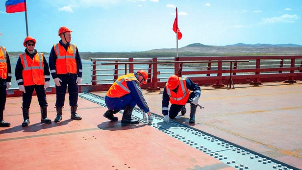 Сompletan puente que conectará Rusia y la RPDC&nbsp;(Video)