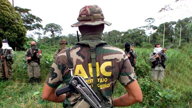 ¿Volverá Colombia a la época paramilitarismo?