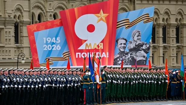 Desfile del 9 de mayo: homenaje (y&nbsp;stalkers)