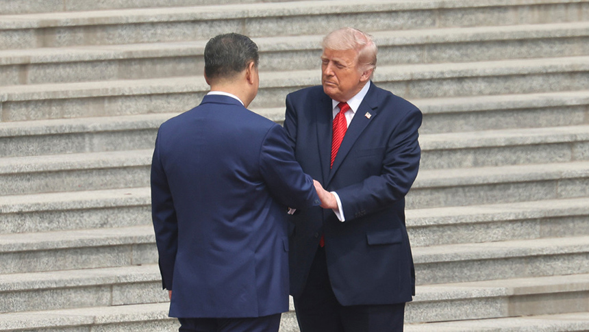 Primer apretón de manos de Trump y Xi Jinping&nbsp;(Video)