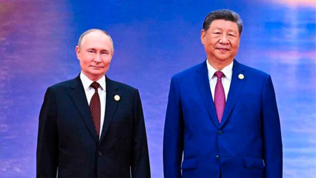 La nave espacial Rusia-China se precipita hacia el Planeta&nbsp;Multipolar