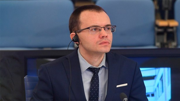 Korybko a las Fuerzas Terrestres: Así está la transición sistémica global en la&nbsp;actualidad