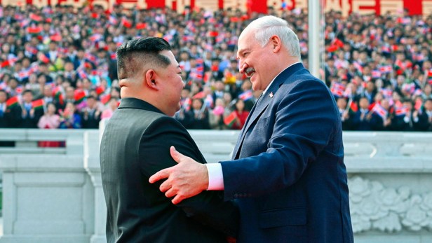 Lukashenko afirma que Kim Jong-un «no es un dictador» y no puede serlo «en&nbsp;esencia»