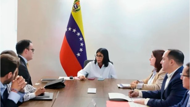 Autoridades venezolanas trazan hoja de ruta para la recuperación y prosperidad&nbsp;económica