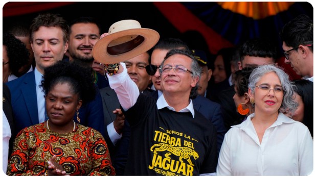 El llamado de Petro a De la Espriella en su último discurso como presidente&nbsp;(+Video)