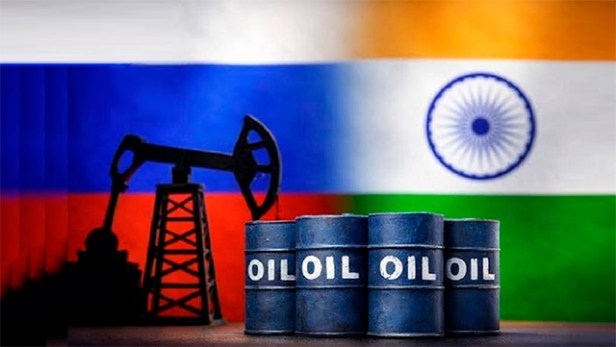 El máximo diplomático de la India dio a entender que desafiará cualquier nueva presión estadounidense sobre sus compras de petróleo&nbsp;ruso.
