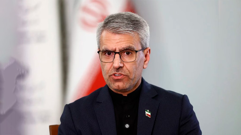 Irán vincula crisis en estrecho de Ormuz a agresiones de EE.&nbsp;UU.