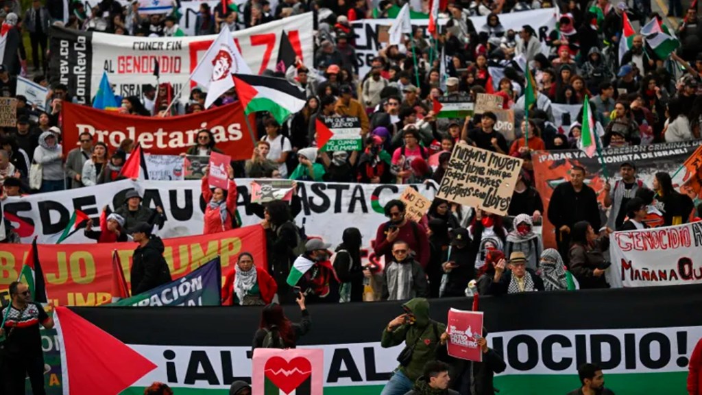 Marcha en Bogotá rechaza la agresión a Palestina y la política&nbsp;oficial